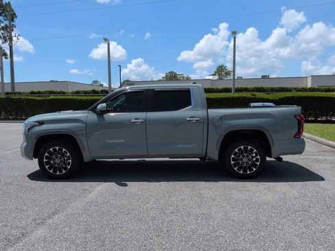 Used 2024 Toyota Tundra Limited AWD/4WD image 7