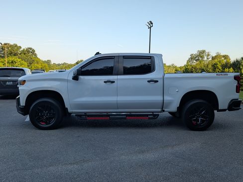 Used 2019 Chevrolet Silverado 1500 Custom Trail Boss w/ Custom Convenience Package AWD/4WD image 6