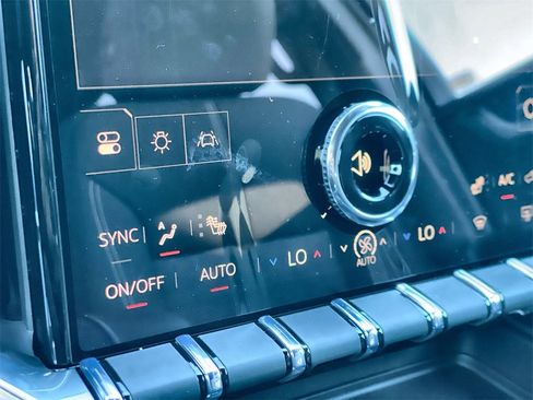 New 2026 GMC Acadia Elevation w/ LPO, Floor Liner Package image 27