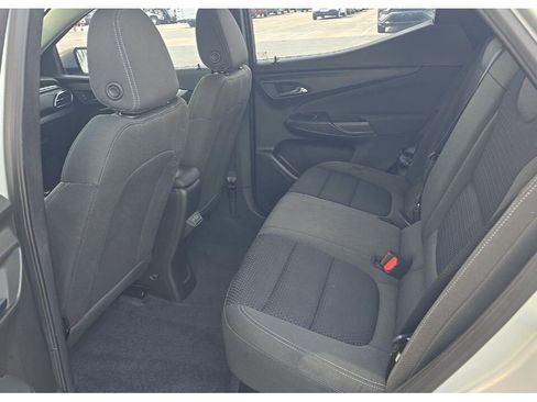Used 2023 Chevrolet Bolt EUV LT w/ Driver Confidence Package FWD image 6