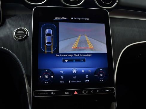 Used 2025 Mercedes-Benz C 300 4MATIC Sedan image 18