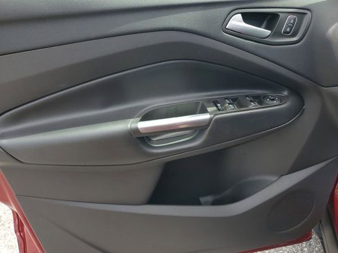 Used 2019 Ford Escape SEL FWD image 19
