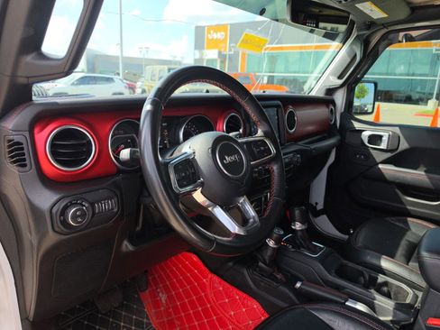 Used 2022 Jeep Gladiator Rubicon w/ Trailer Tow Package AWD/4WD image 10