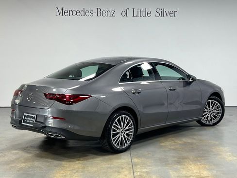 Used 2025 Mercedes-Benz CLA 250 4MATIC image 6