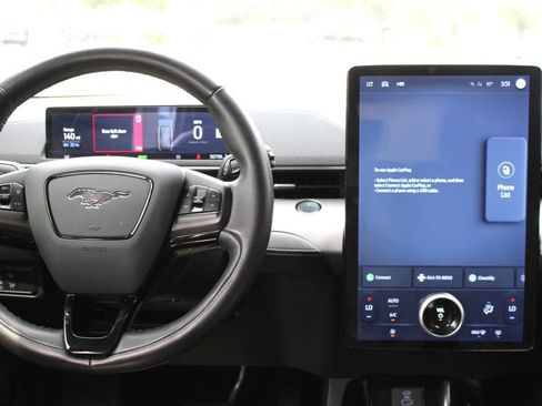 Used 2021 Ford Mustang Mach-E Select AWD/4WD image 9