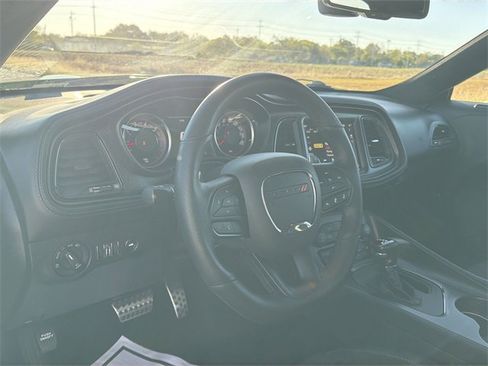 Used 2023 Dodge Challenger R/T Scat Pack w/ Plus Package image 10