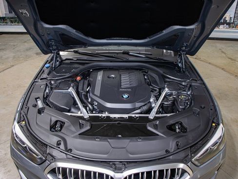 Used 2025 BMW 840i xDrive w/ Comfort Seating Package image 5