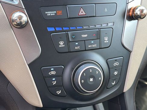 Used 2014 Hyundai Santa Fe Sport image 14