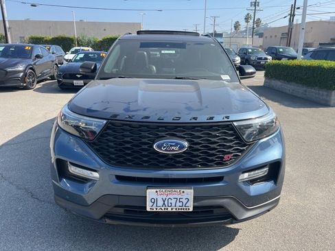 Used 2020 Ford Explorer ST w/ Premium Technology Package image 2