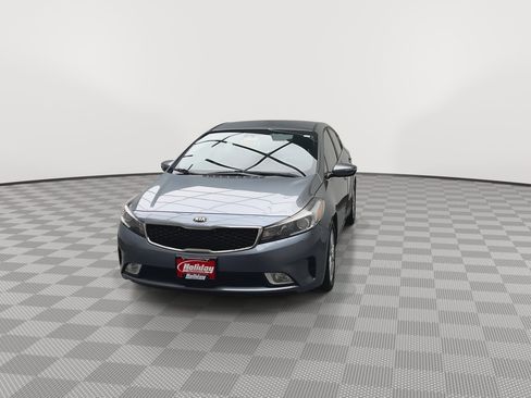Used 2017 Kia Forte S w/ S Technology Package FWD image 26