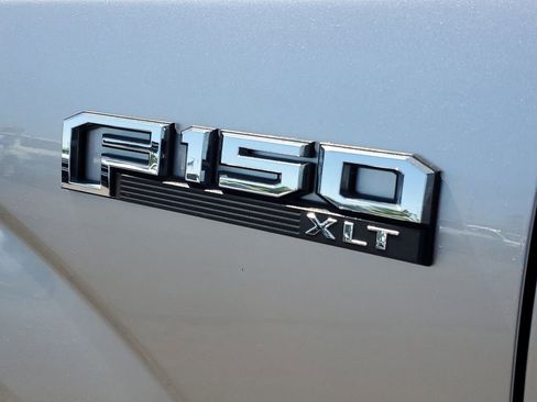 Used 2020 Ford F150 XLT w/ Equipment Group 302A Luxury AWD/4WD image 36