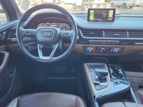 Used 2017 Audi Q7 2.0T Premium Plus w/ Premium Plus Package image 17