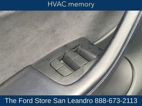 Used 2022 Tesla Model Y Performance AWD/4WD image 20