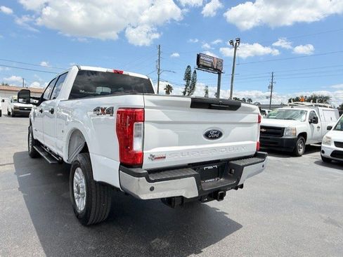 Used 2019 Ford F250 XLT w/ XLT Value Package AWD/4WD image 9