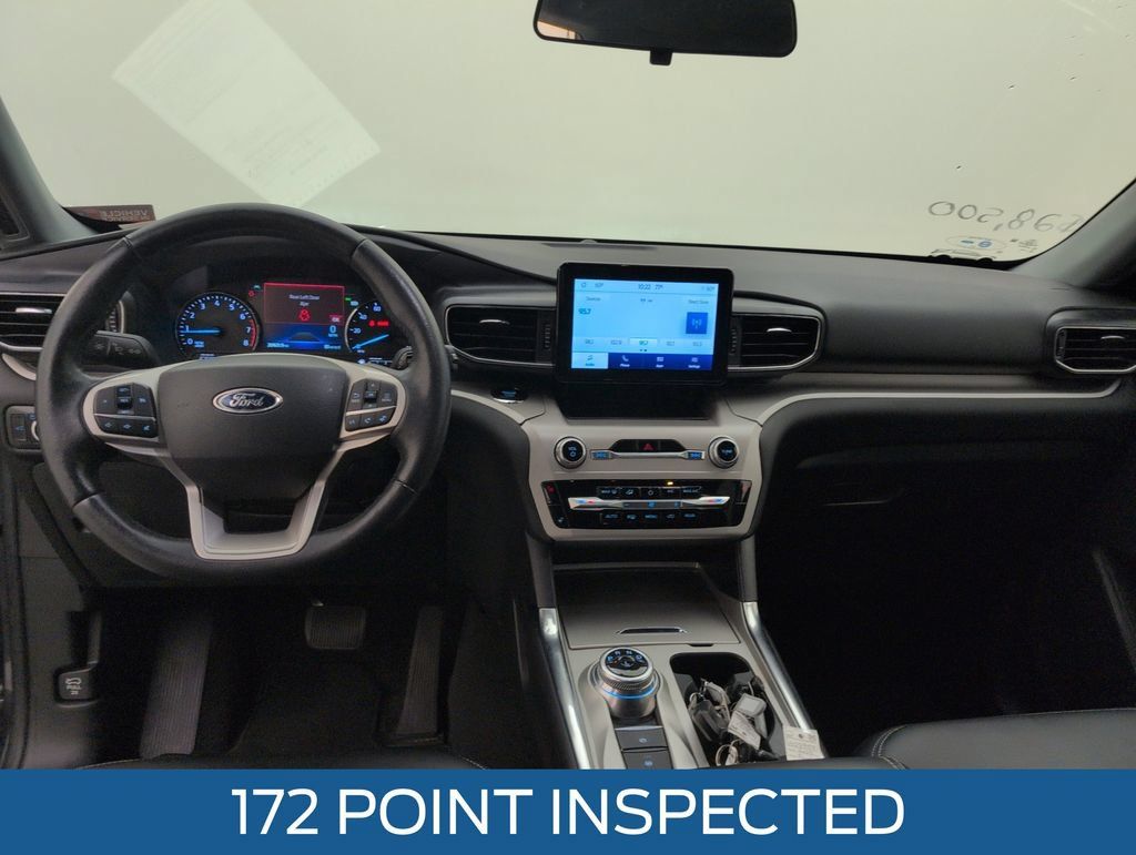 Used 2023 Ford Explorer XLT w/ Equipment Group 202A RWD image 7