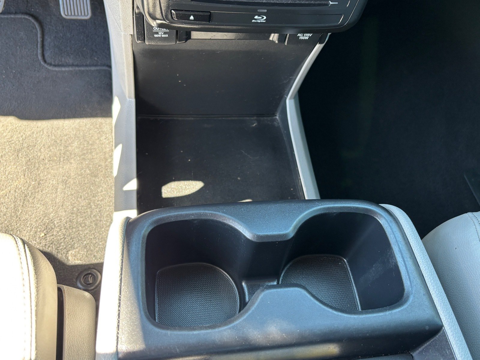 Used 2019 Honda Odyssey Elite image 16