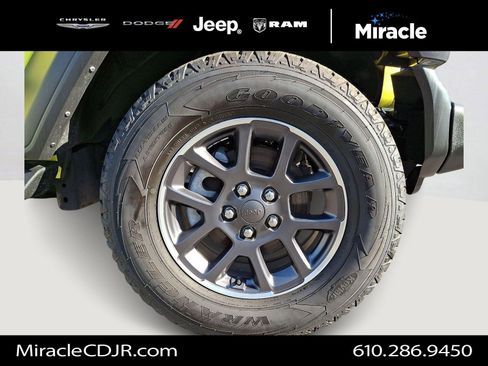 Used 2023 Jeep Wrangler Sport S image 8