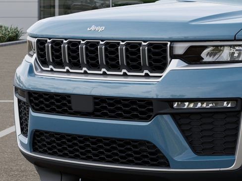 New 2026 Jeep Grand Cherokee L Limited RWD image 11