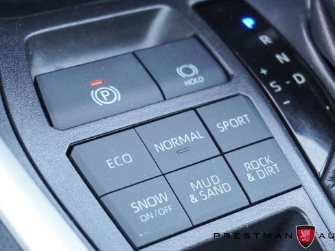 Used 2025 Toyota RAV4 XLE Premium w/ Weather Package AWD/4WD image 38