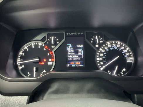 Used 2024 Toyota Tundra SR5 AWD/4WD image 39