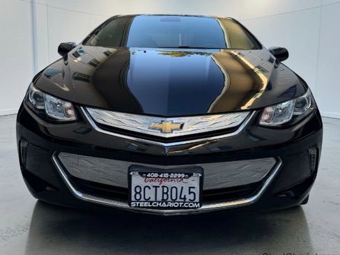 Used 2018 Chevrolet Volt LT image 9