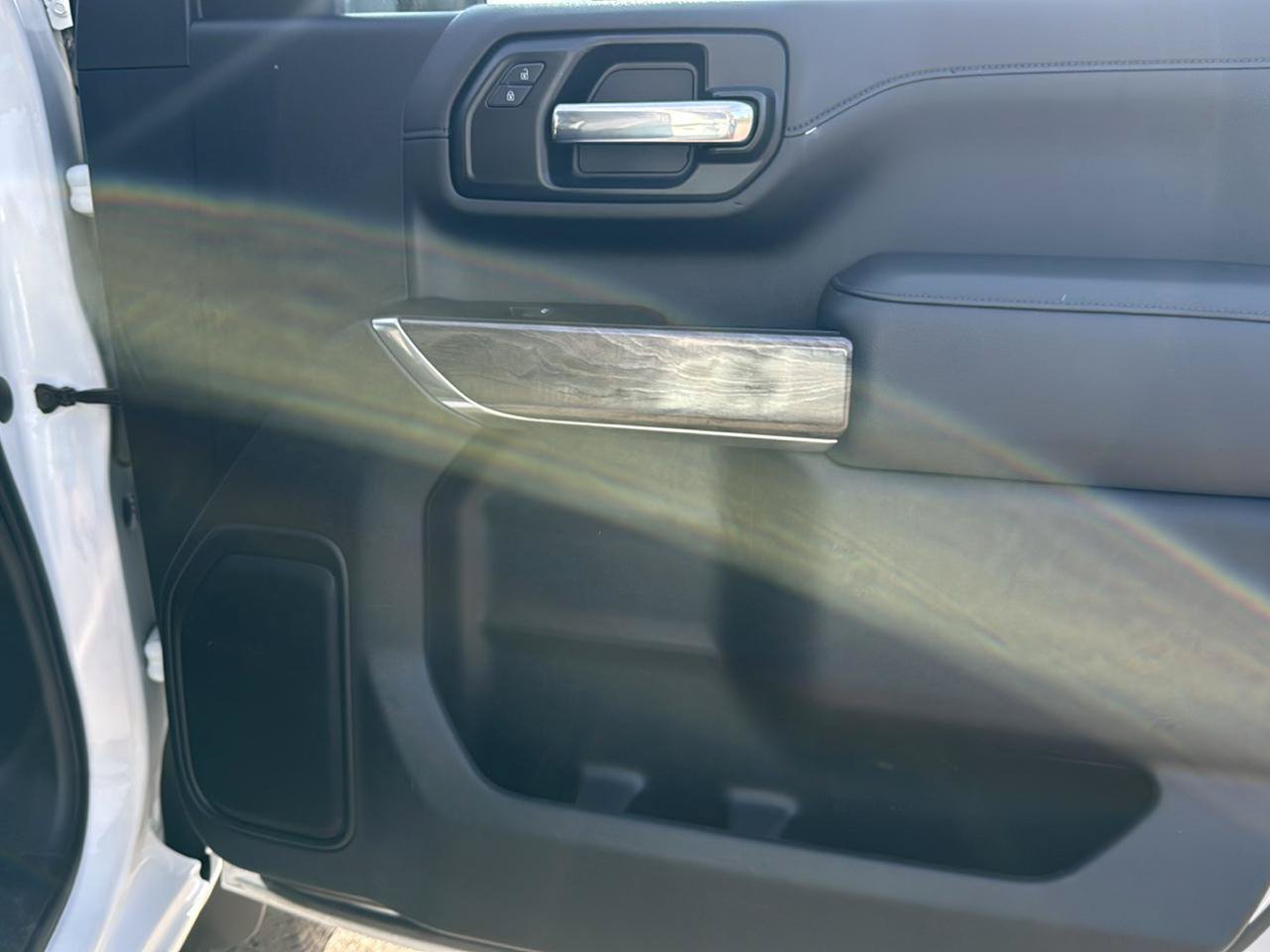 Used 2022 Chevrolet Silverado 3500 LTZ AWD/4WD image 22