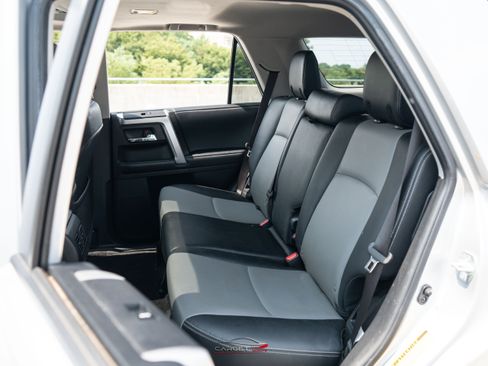 Used 2016 Toyota 4Runner SR5 Premium AWD/4WD image 20