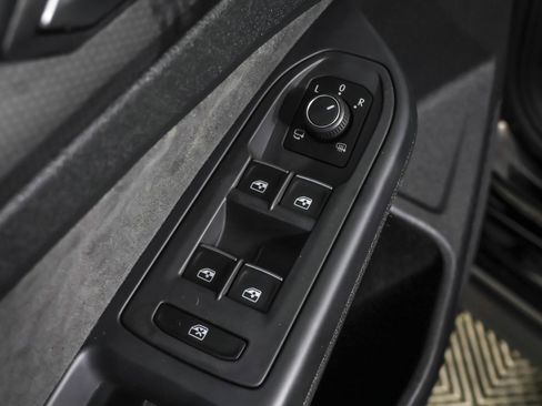 Used 2024 Volkswagen GTI S image 34