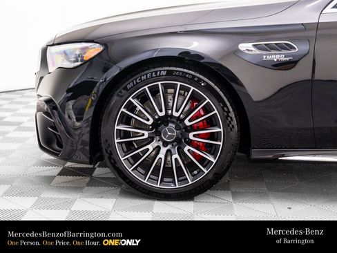 New 2026 Mercedes-Benz E 53 AMG e 4MATIC Sedan image 36