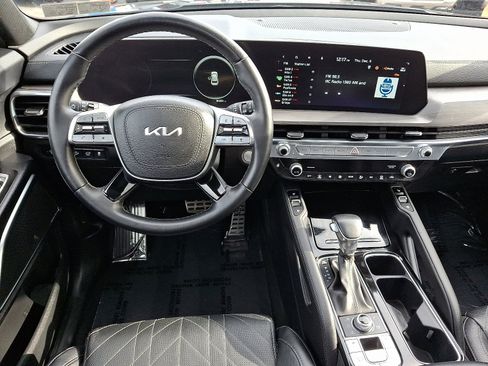 Used 2023 Kia Telluride SX X-Line image 9