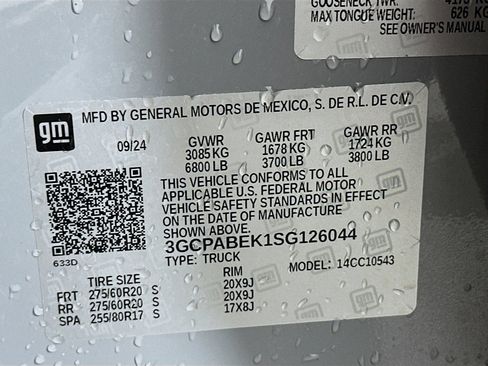 Used 2025 Chevrolet Silverado 1500 Custom image 12