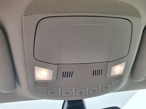 Used 2020 Ford Fusion SE w/ Fleet SE Value Package FWD image 27
