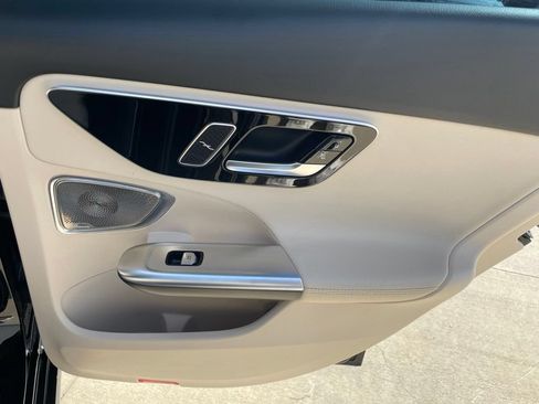 Used 2022 Mercedes-Benz C 300 Sedan image 26