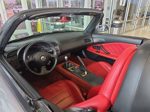 Used 2000 Honda S2000 image 11