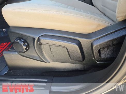 Used 2022 Ford Ranger XLT w/ Equipment Group 301A Mid AWD/4WD image 21