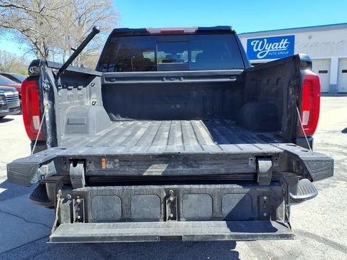 Used 2019 GMC Sierra 1500 AT4 w/ AT4 Preferred Package AWD/4WD image 14