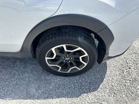 Used 2016 Subaru Crosstrek 2.0i Premium image 20