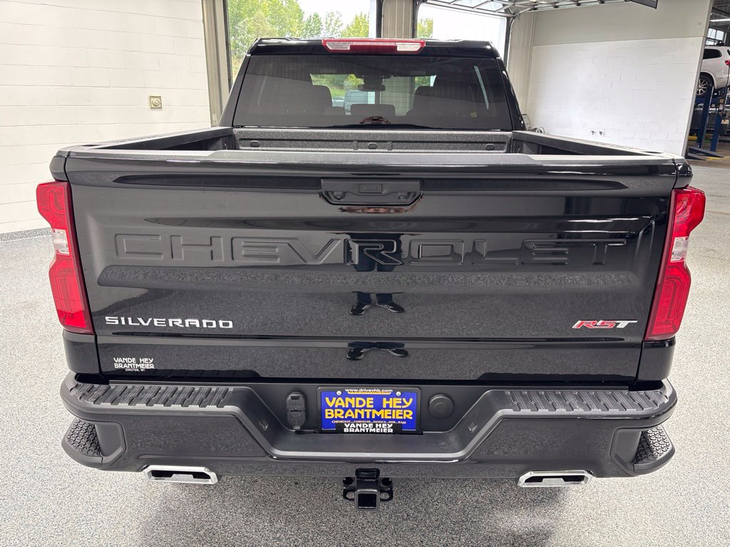 New 2026 Chevrolet Silverado 1500 RST AWD/4WD image 6