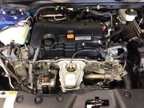 Used 2018 Honda Civic EX image 29