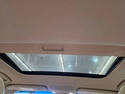 Used 2016 Lincoln MKZ w/ Equipment Group 300A Reserve FWD image 40