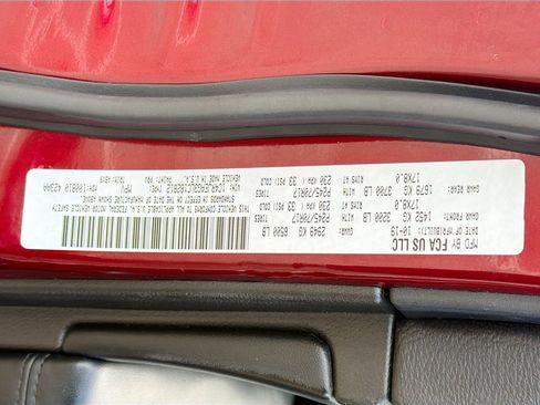 Used 2020 Jeep Grand Cherokee Laredo image 38