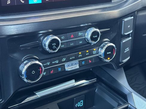 New 2025 Ford F350 Lariat w/ Lariat Ultimate Package image 19