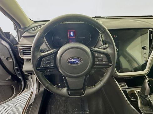 Certified 2025 Subaru Outback Onyx Edition AWD/4WD image 16