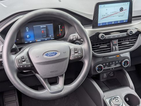 New 2026 Ford Escape Active image 8
