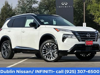 New 2026 Nissan Rogue Platinum w/ Tech Package