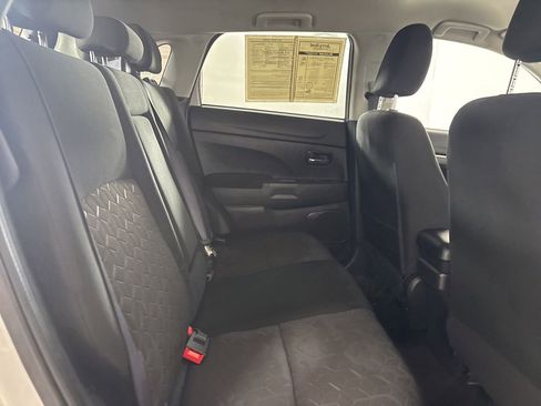 Used 2021 Mitsubishi Outlander Sport ES image 25