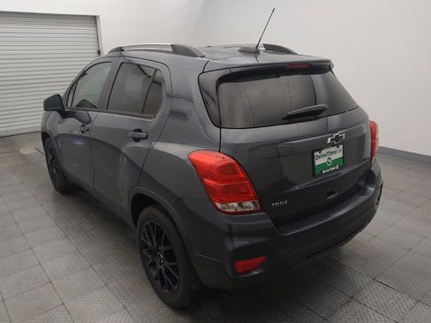 Used 2021 Chevrolet Trax LT w/ Sport Edition FWD image 5