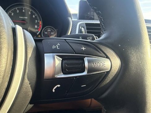 Used 2016 BMW M4 Coupe image 15