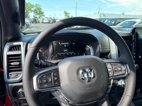 Used 2026 RAM 1500 Laramie AWD/4WD image 15