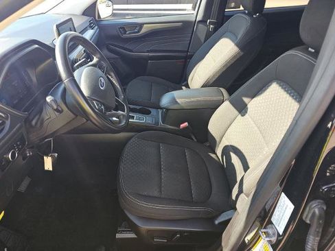 Used 2023 Ford Escape Active image 3